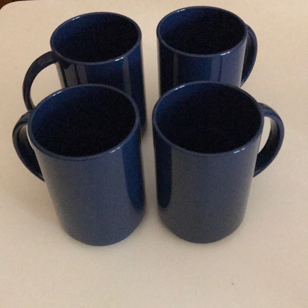 Plastic Coffee mugs